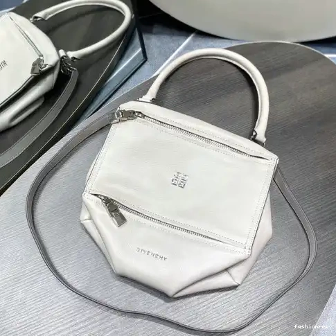 Fashionrepsfam ru Givenchy Bag 2209SW0046 0821
